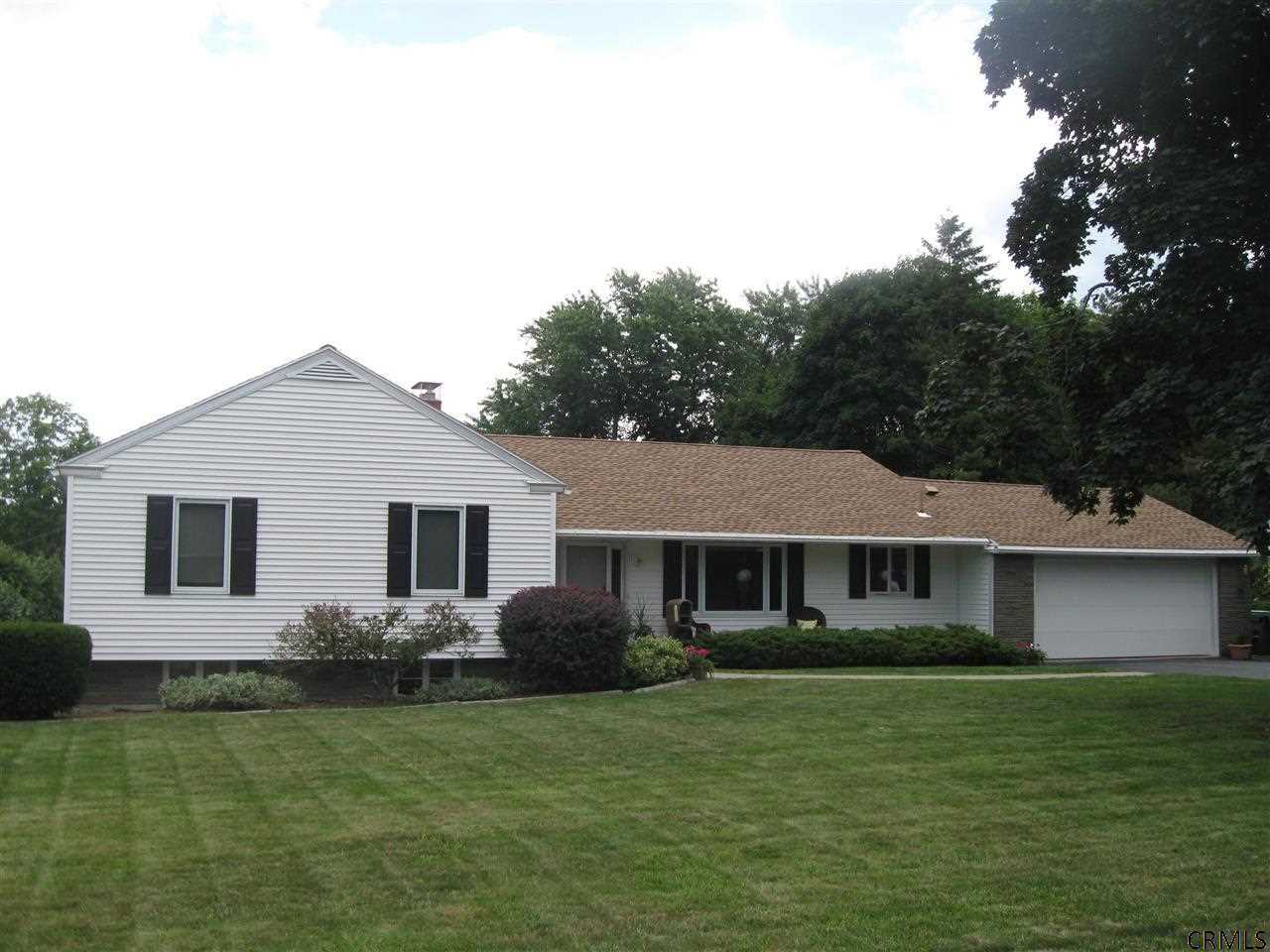 1274 Ruffner Road  Niskayuna NY 12309 photo