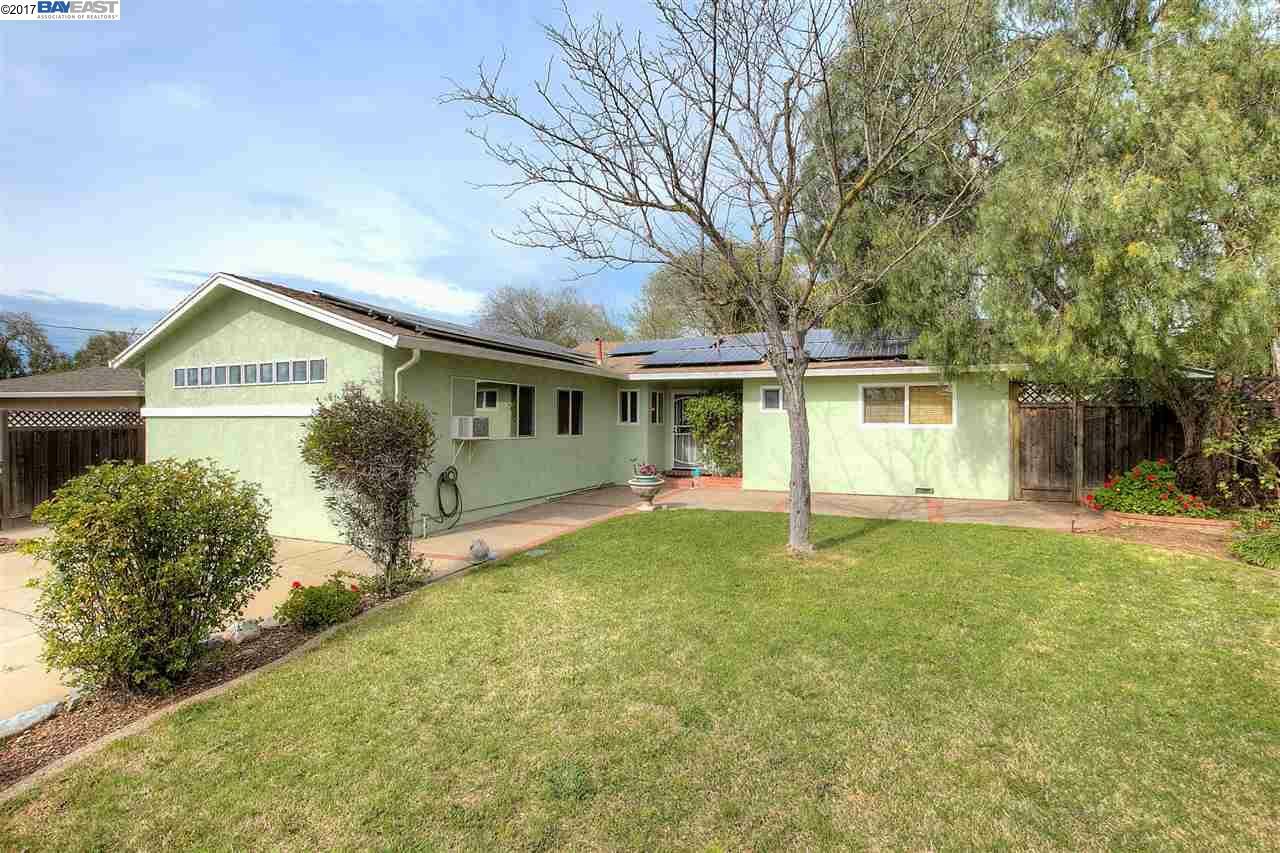 Property Photo:  134 Coleen  CA 94550 