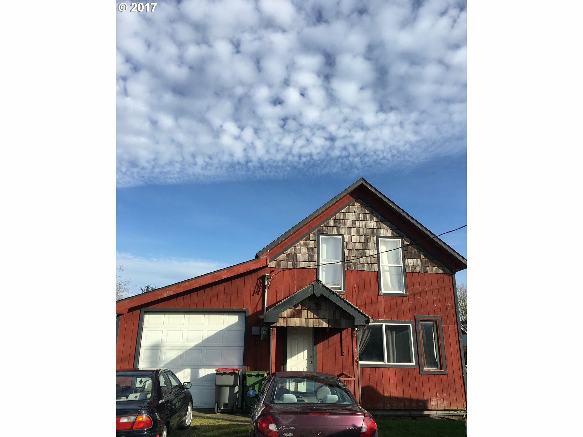 Property Photo:  130 SW Alder Ct Rd  OR 97146 