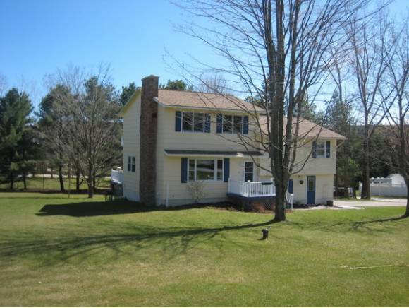 Property Photo:  98 Oak Knoll Road  VT 05495 