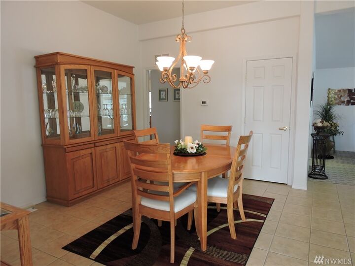 Property Photo: 586 Hunter Ave SW WA 98848