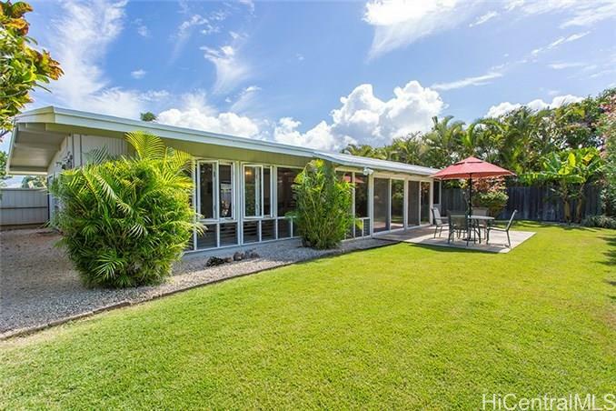 Property Photo:  142 Aikahi Loop  HI 96734 