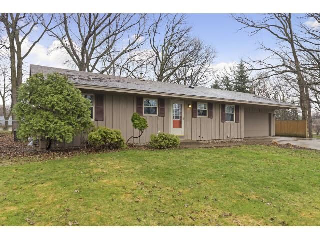 Property Photo: 13946 Glazier Court MN 55124