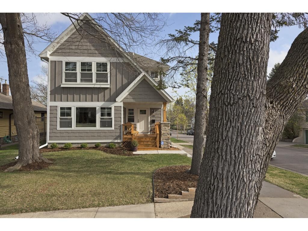 Property Photo:  1283 Hartford Avenue  MN 55116 