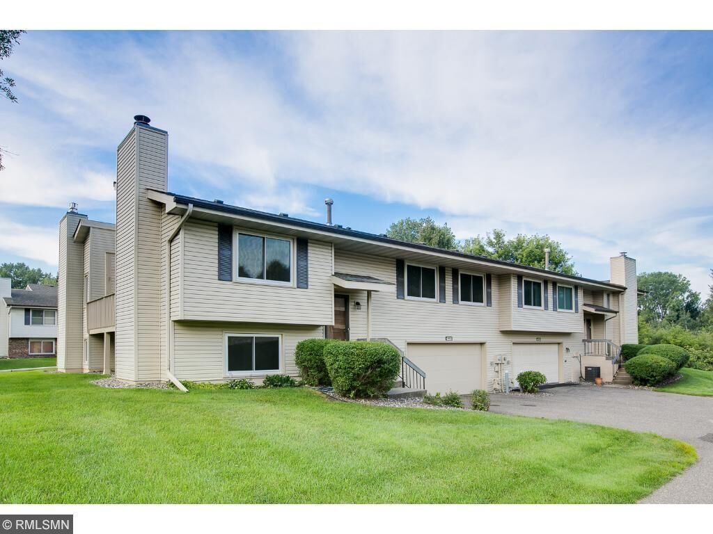 Property Photo:  4215 Hemlock Lane N  MN 55441 