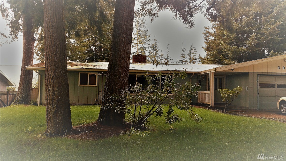 Property Photo:  3921 San Mar Dr NE  WA 98506 