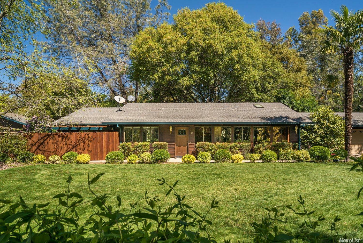 Property Photo: 127 Webber Lane CA 95603