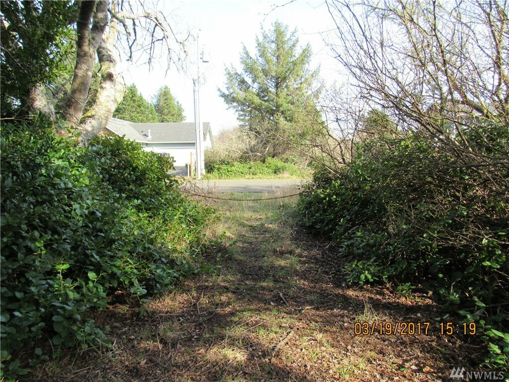 Property Photo:  189 S Narwhal Lp SW  WA 98569 