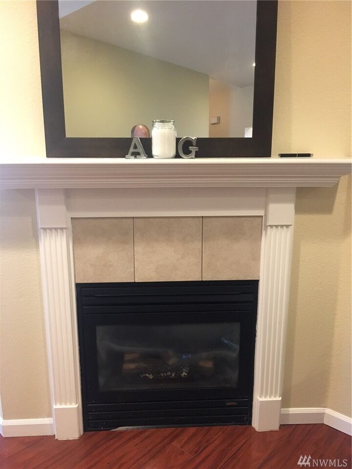 Property Photo:  1147 Mitchell Ave  WA 98230 