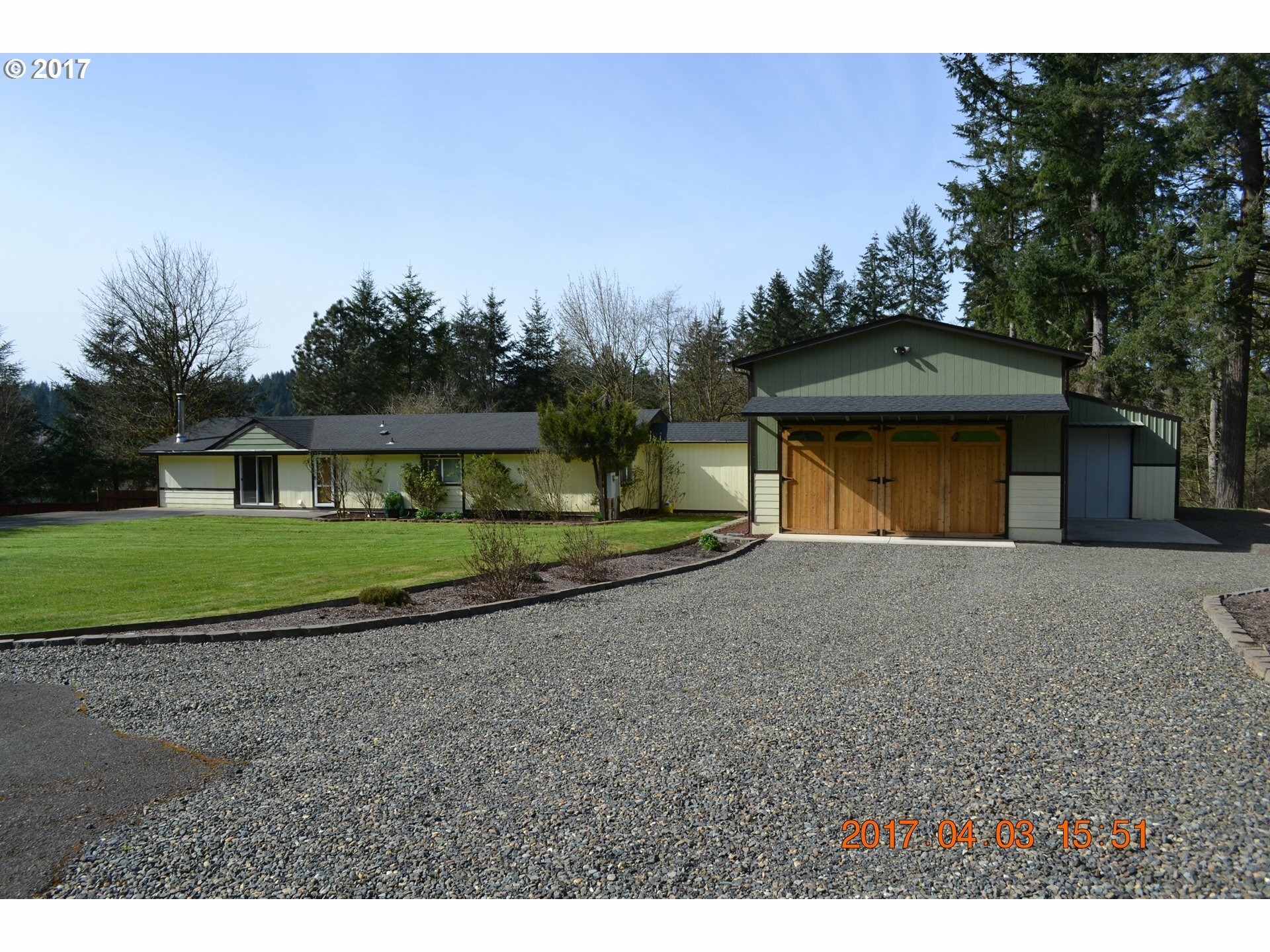 Property Photo:  306 NW Pleasant View Dr  WA 98629 