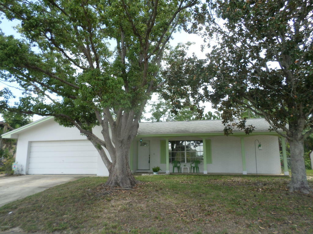 Property Photo:  5445 Wendy Lee Drive  FL 32780 