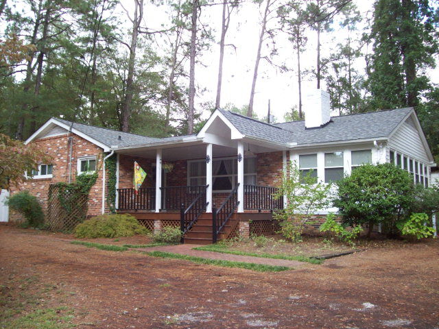 Property Photo:  802 Rollingwood Road E  SC 29801 