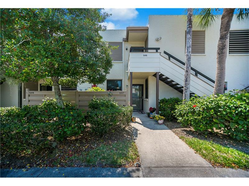 Property Photo:  587 Lakeside Drive 587  FL 34210 