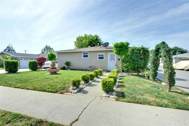 Property Photo:  700 W Florence Avenue  CA 90631 