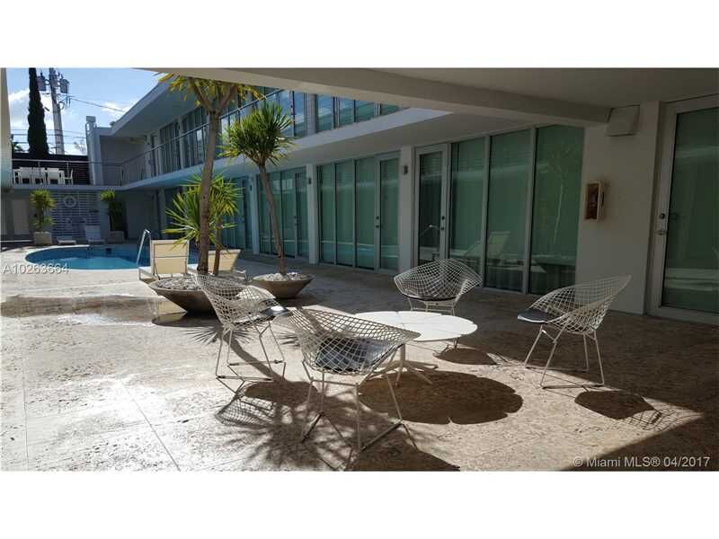 Property Photo: 1601 West Ave 108 FL 33139