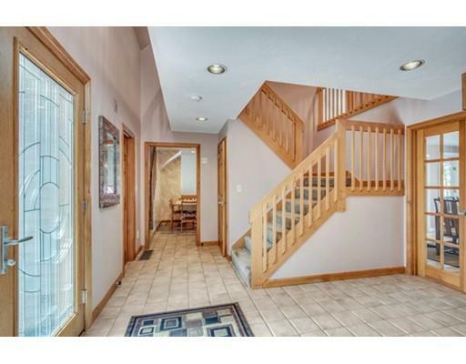 Property Photo:  6 Leo Chasse Way  MA 01701 