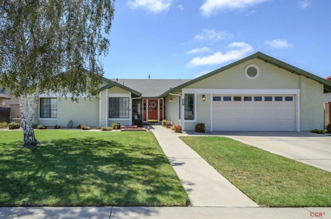 Property Photo:  729 Pioneer Drive  CA 93454 