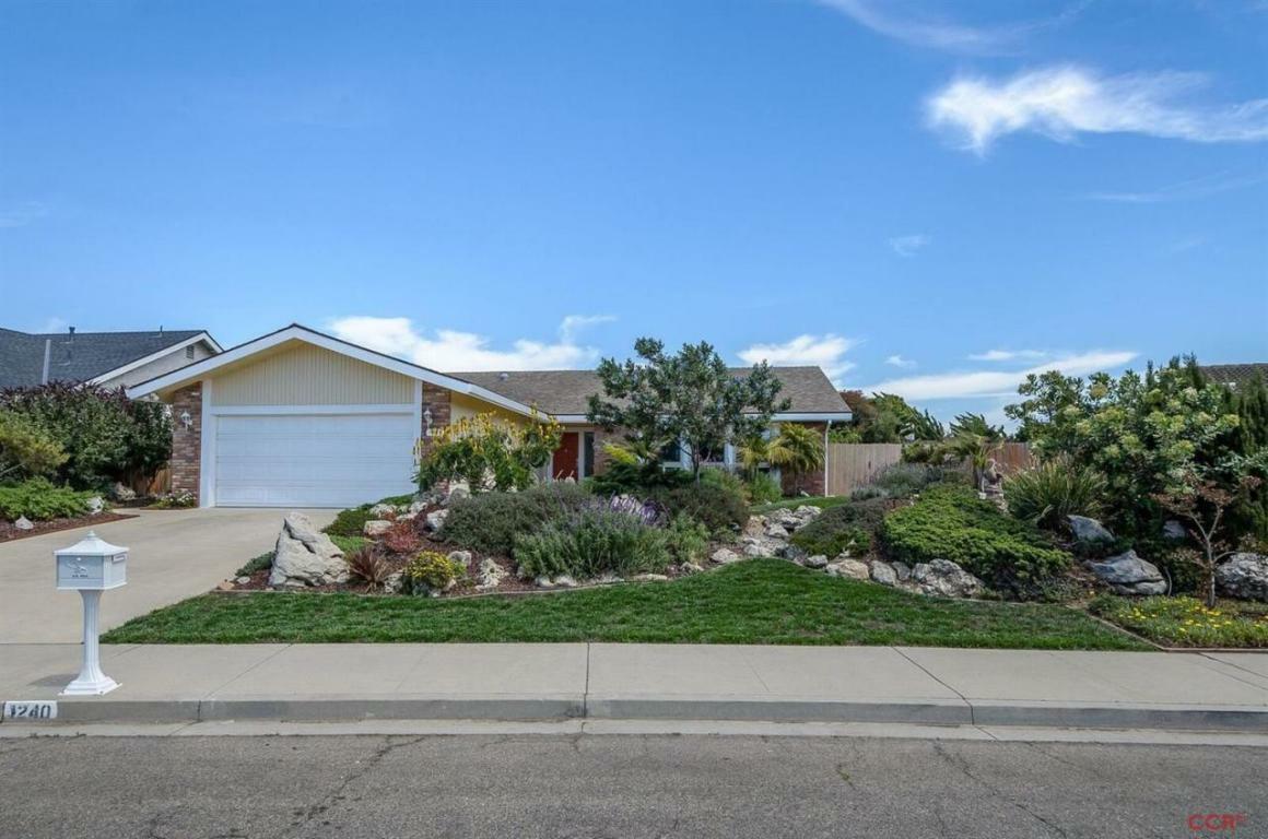 Property Photo:  1240 Sapphire Drive  CA 93454 