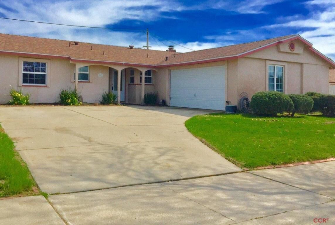 Property Photo:  266 Regulus Avenue  CA 93436 