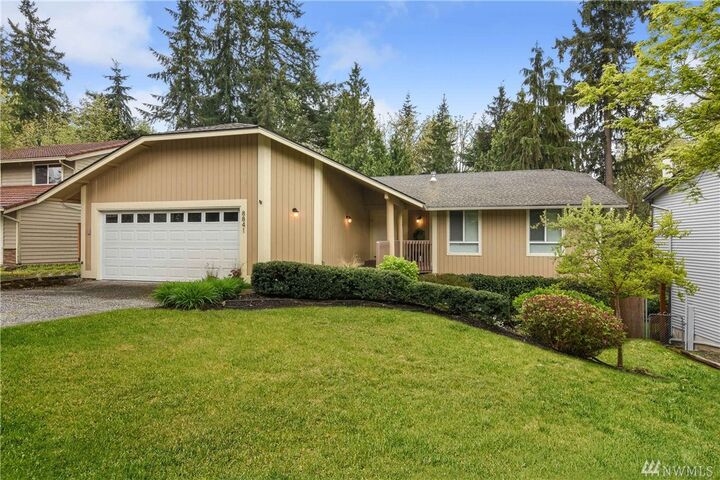 Property Photo:  8841 NE 144th St  WA 98034 