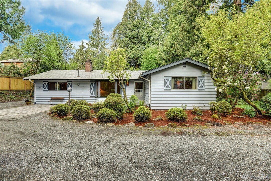 Property Photo:  12712 NE 80th Lane  WA 98033 
