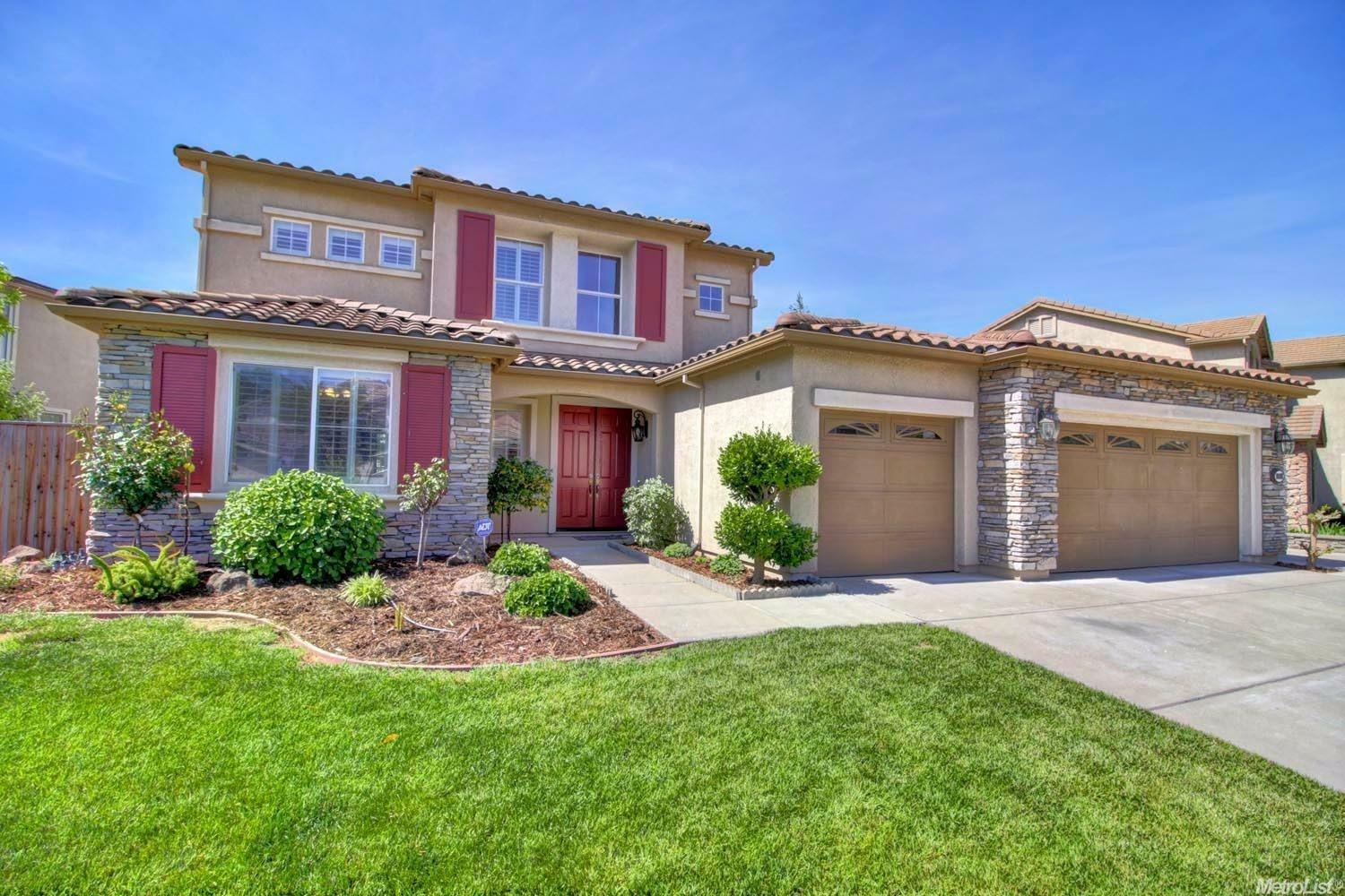 Property Photo:  9896 Valgrande Way  CA 95757 