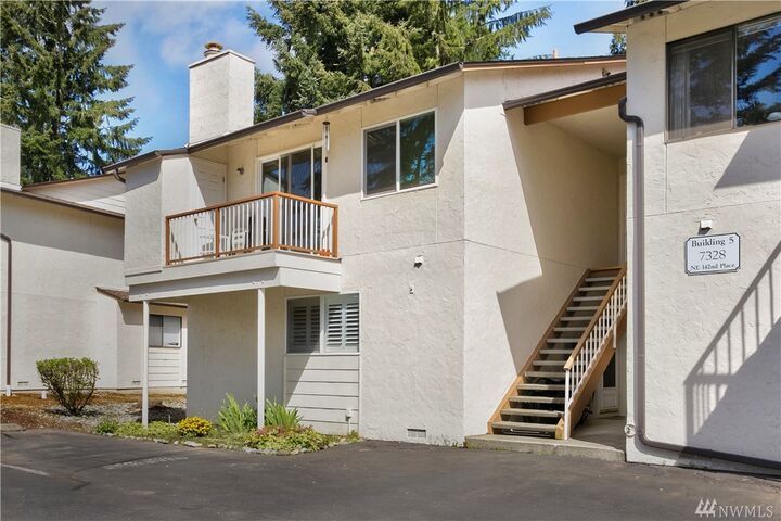 7328 NE 142nd Place A  Kirkland WA 98034 photo