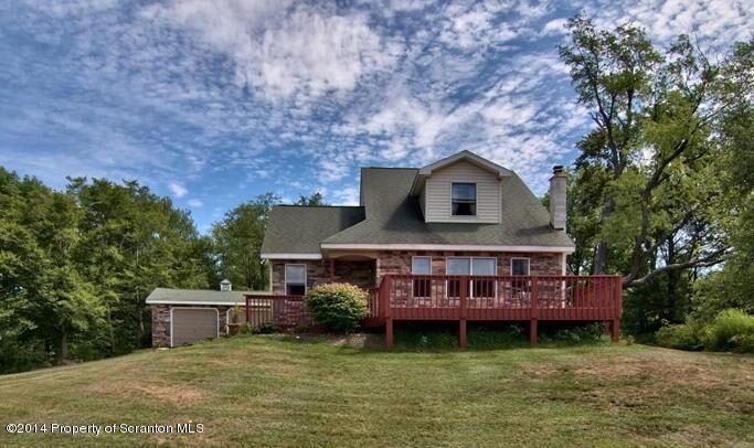 Property Photo:  107 Center Street  PA 18424 