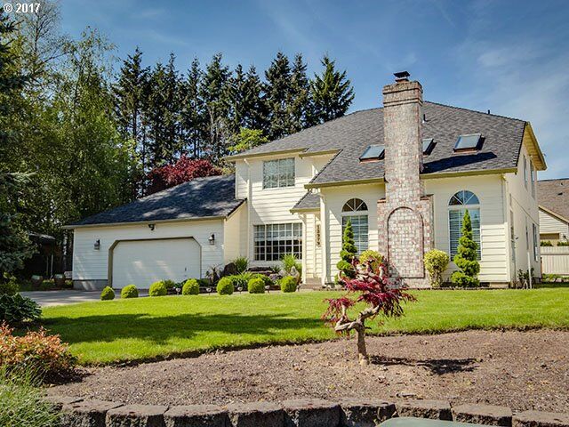 Property Photo:  12979 SE Almond Ct  OR 97015 