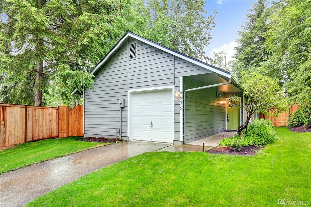 Property Photo:  5606 N 39th St  WA 98407 