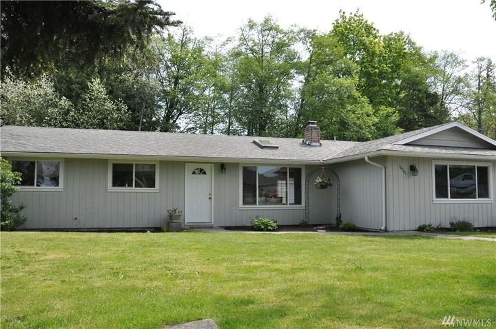 18901 46th Ave W  Lynnwood WA 98036 photo