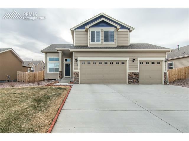 Property Photo: 7504 Bonterra Lane CO 80925
