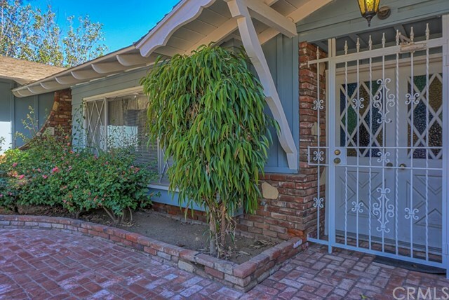 Property Photo:  881 Hillside Lane  CA 92860 