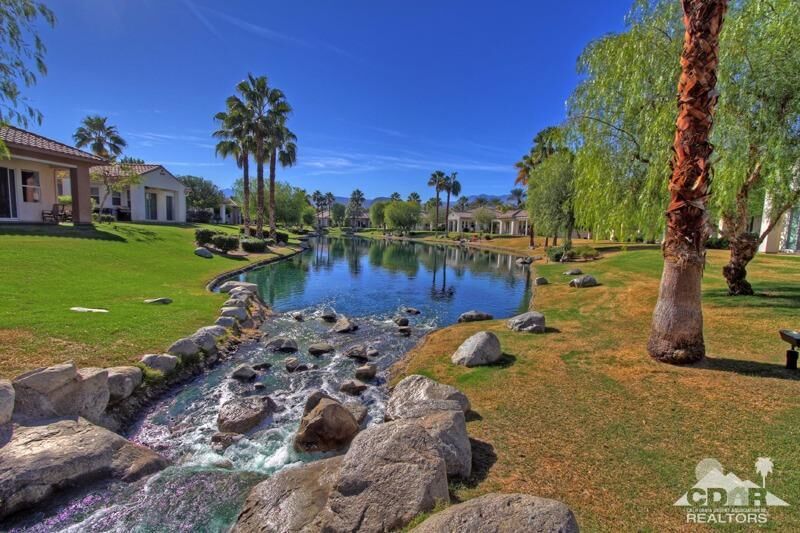 Property Photo: 122 Mission Lake Way CA 92270