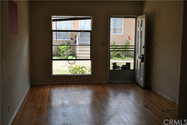 Property Photo:  603 E Cedar Avenue B  CA 91501 