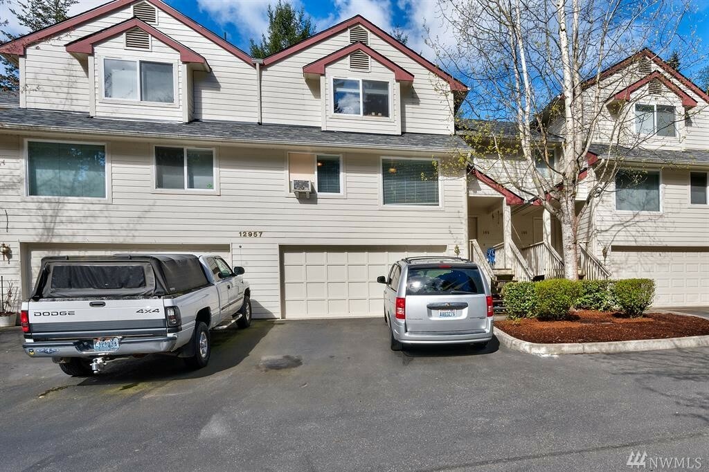 Property Photo: 12957 Granite Lane 105 WA 98383