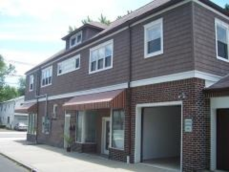 Property Photo:  683 683 Bloomfield Ave 2R  NJ 07110 