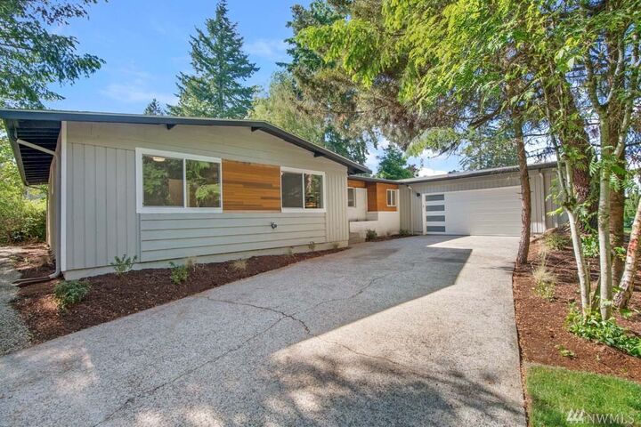 2553 156th Ave SE  Bellevue WA 98007 photo