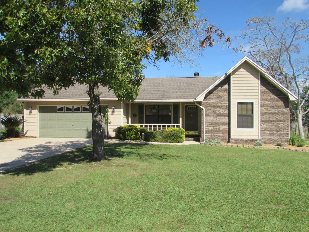 Property Photo:  206 Westview Drive  FL 32536 