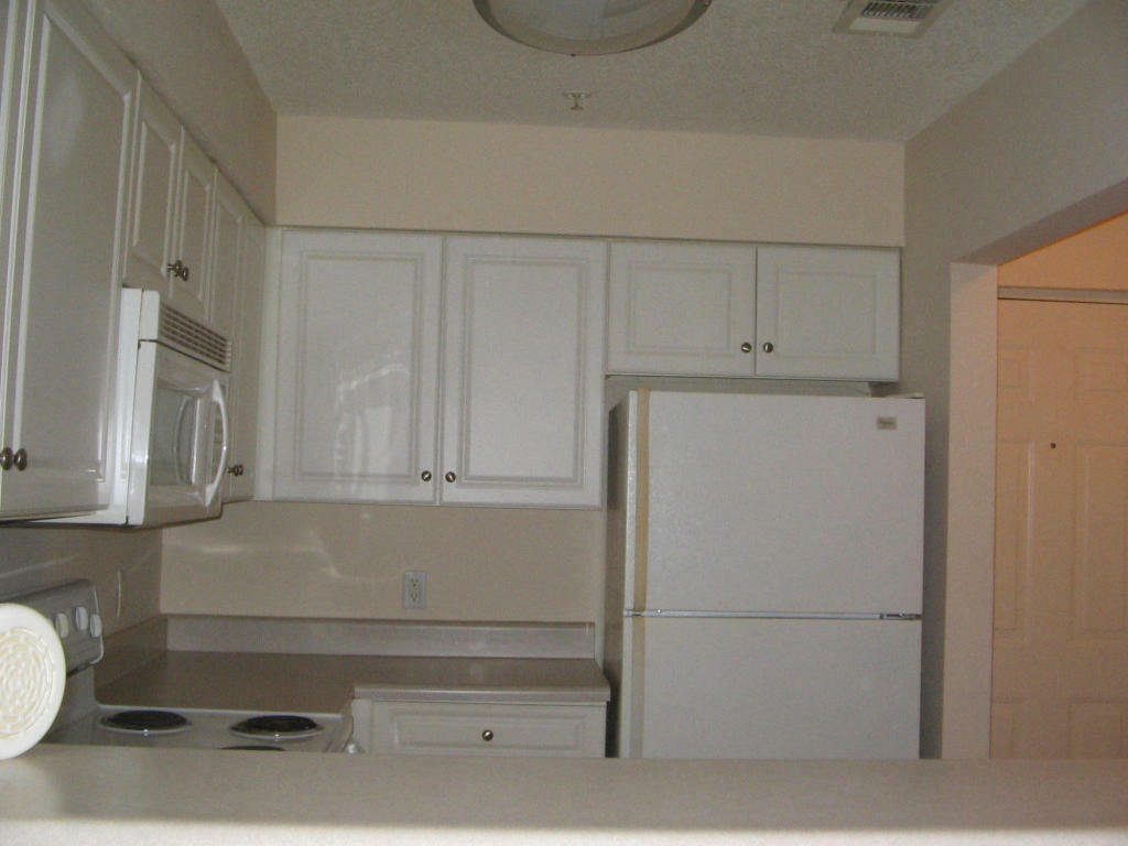 Property Photo: 4270 Calinda Lane 317 FL 32578