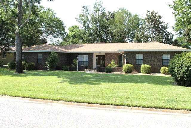 Property Photo:  56 Lake Lorraine Circle  FL 32579 