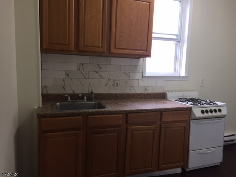 Property Photo: 6 Macculloch Ave NJ 07960