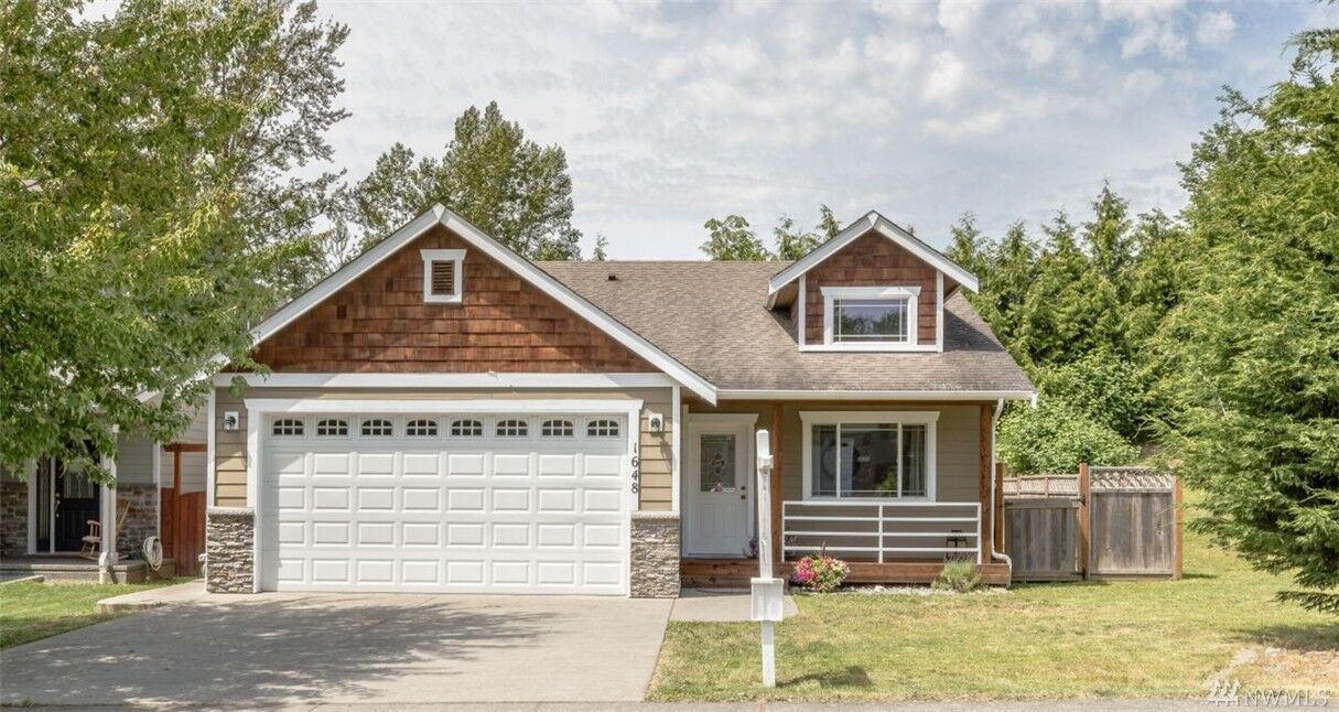 House for sale in Bellingham 1648 Fruitland Dr, Bellingham, WA 98226