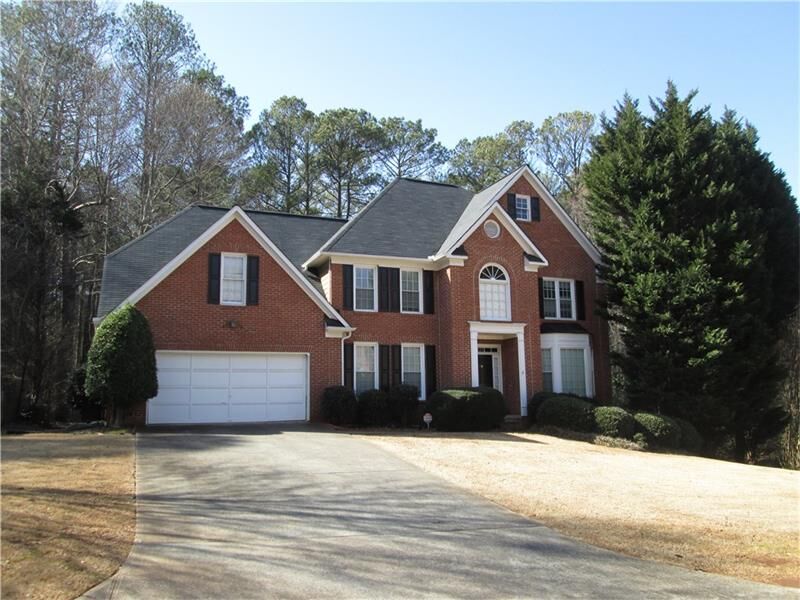 Property Photo: 69 Carriage Oaks Drive SW 30064