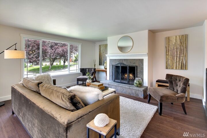 Property Photo:  16809 NE 106th St.  WA 98052 