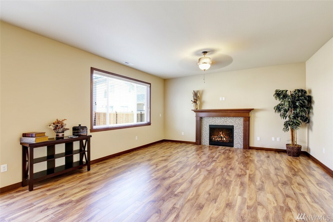 Property Photo: 13208 123rd (Lot 23) Ave E WA 98374