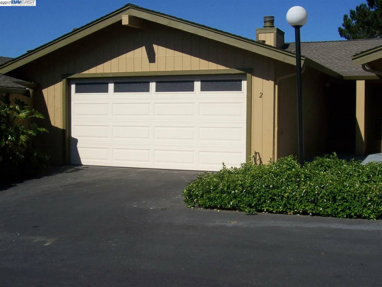 Property Photo:  20111 W. Ridge Court, #2  CA 94546 