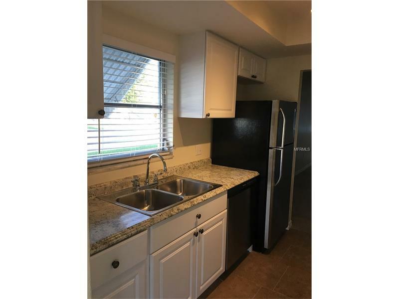 Property Photo: 5895 18th Street N 1 FL 33714
