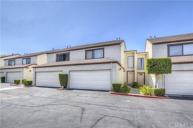 Property Photo:  821 S Cerritos Avenue 18  CA 91702 