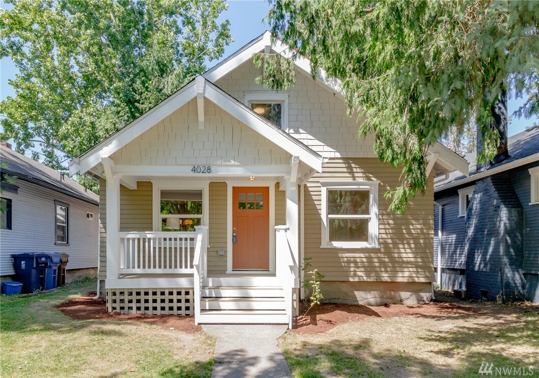 Property Photo:  4028 S G St  WA 98418 